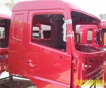 陕汽轩德驾驶室空壳