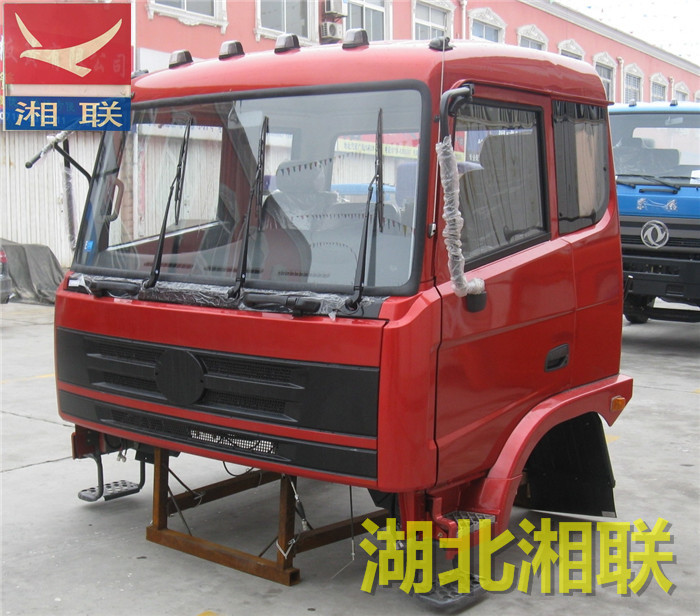 东风特身C3驾驶室