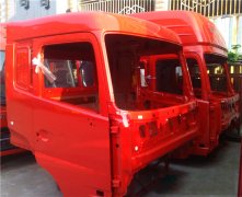 东风天锦厚顶敦煌红驾驶室空壳